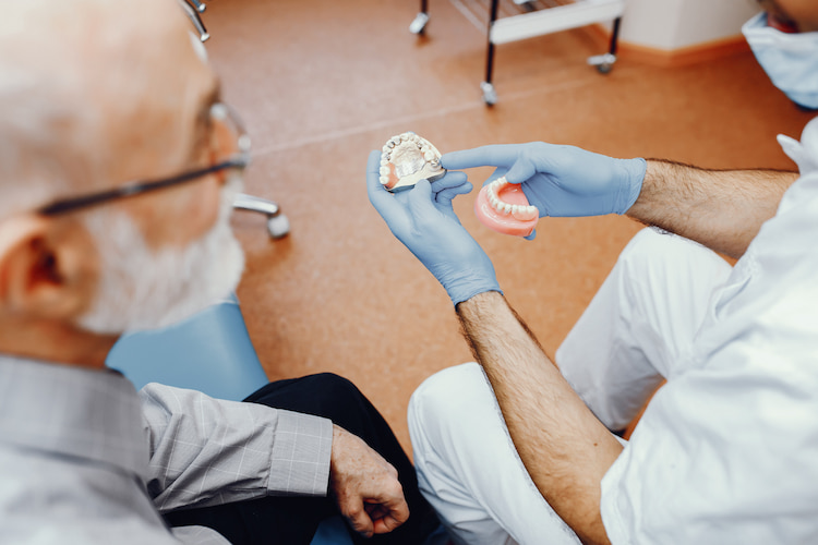 The Process of Getting Dentures